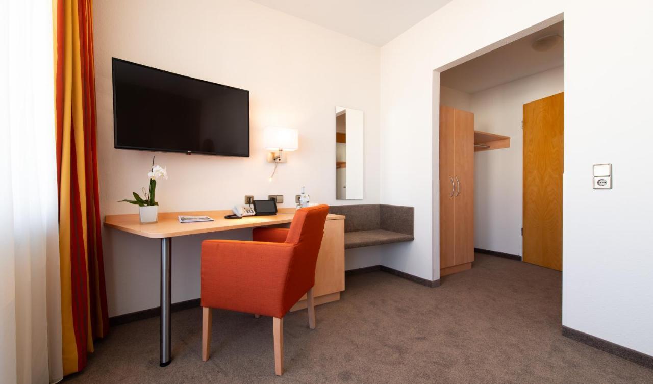Aramis Tagungs- Und Sporthotel Gaufelden Ngoại thất bức ảnh