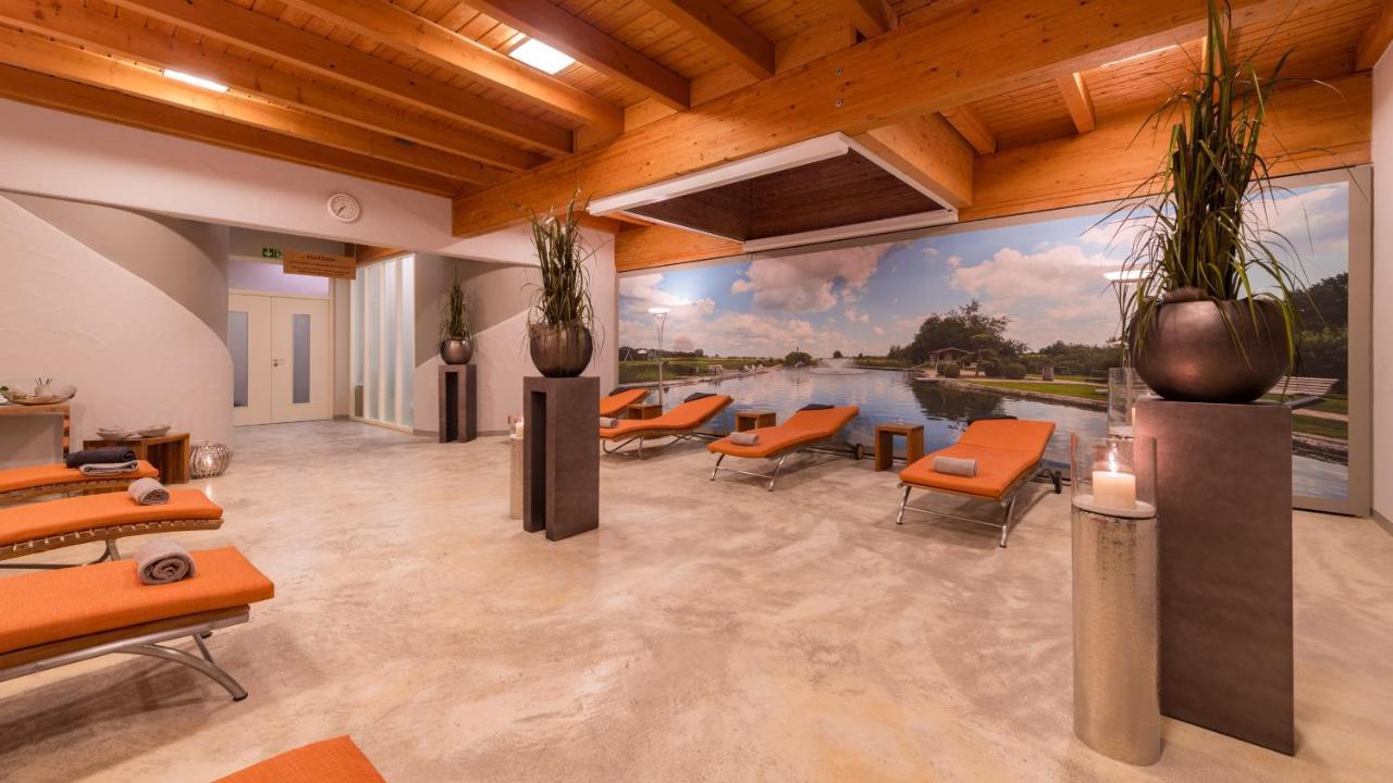Aramis Tagungs- Und Sporthotel Gaufelden Ngoại thất bức ảnh