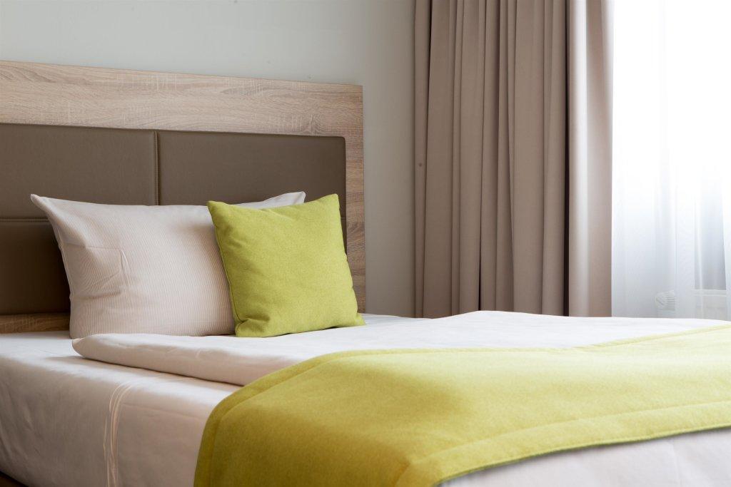 Aramis Tagungs- Und Sporthotel Gaufelden Ngoại thất bức ảnh