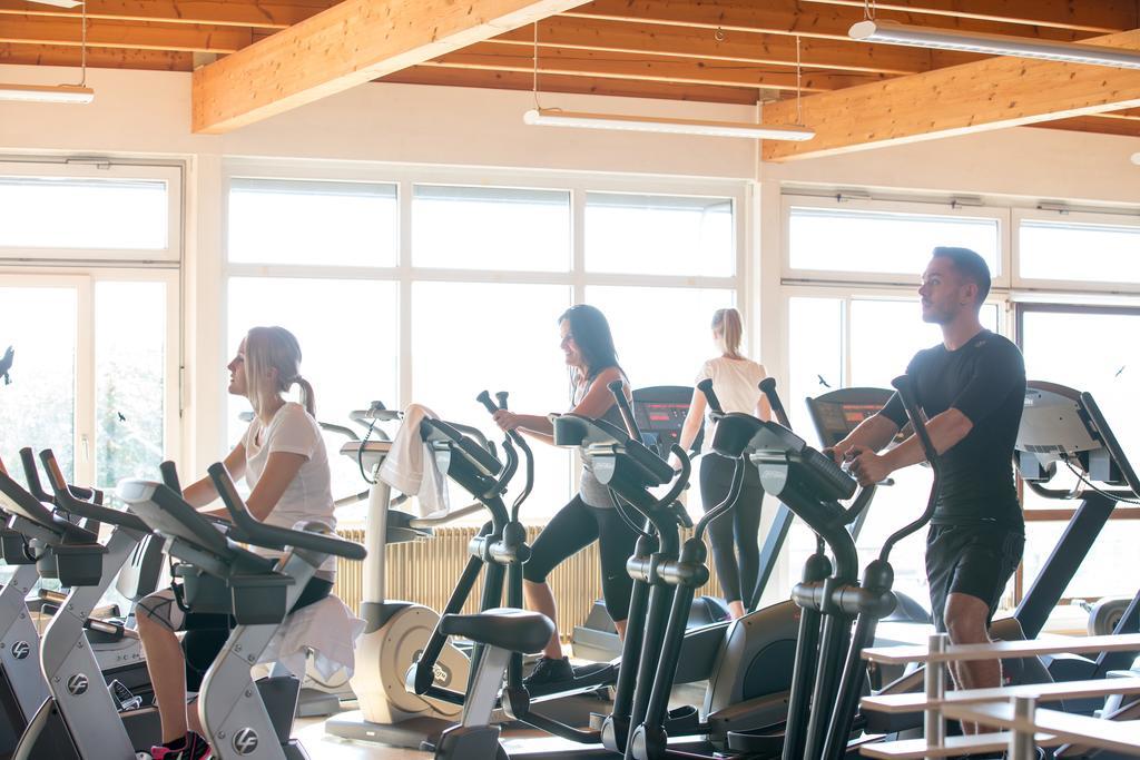 Aramis Tagungs- Und Sporthotel Gaufelden Ngoại thất bức ảnh